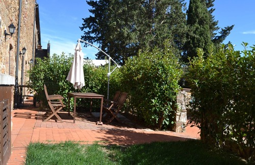 Casalappi Apartamento | PISO AMPLIO con jardín privado, piscina, tenis, 8 km del mar