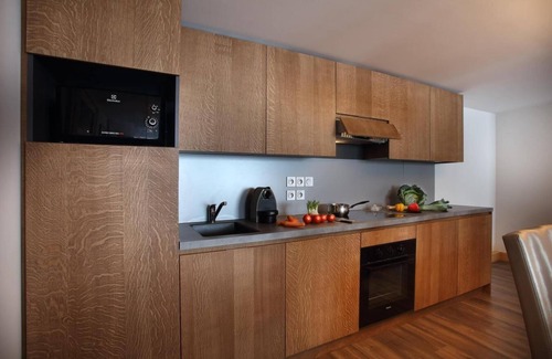 Eclose-Est Apartamento | Wifi, fitness, piscina, sauna, hammam, balcón, tv, 35m², Alpe d'Huez