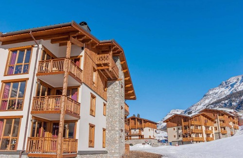 Lanslevillard Apartamento | Wifi, 200m from ski slopes, fitness, balcony, parking, tv, ski locker, 60m², Val Cenis