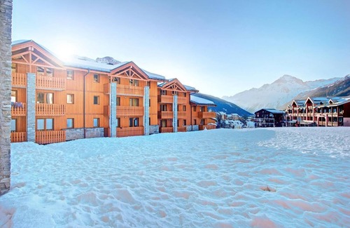 Lanslevillard Apartamento | Wifi, 50m de los comercios, sauna, balcón, parking, tv, local para esquís, 32m², Val Cenis