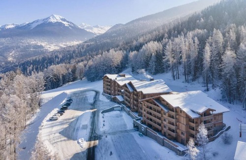 Montalbert Apartamento | Wifi, piscina, sauna, hammam, parking, local para esquís, 45-70m², Montalbert