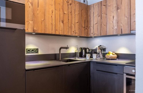Montalbert Apartamento | Wifi, vista montaña, piscina, sauna, hammam, balcón, parking, local para esquís, 69m², Montalbert