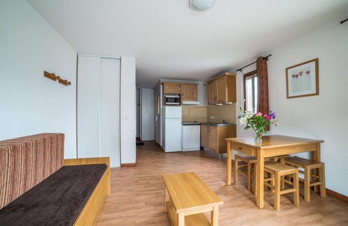 Les Bottieres Apartamento | Wifi, fitness, piscina, terraza, balcón, parking, tv, local para esquís, 28-30m², Les Bottières