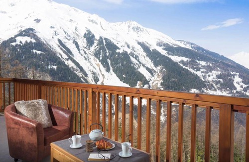 Sainte-Foy-Tarentaise Apartamento | Wifi, ski-in/ski-out & foot of the slopes, fitness, swimming pool, tv, ski locker, 79-83m²