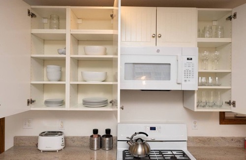 Zoe Apartamento | WiFi & Hot Tub - Fels Haus RRG