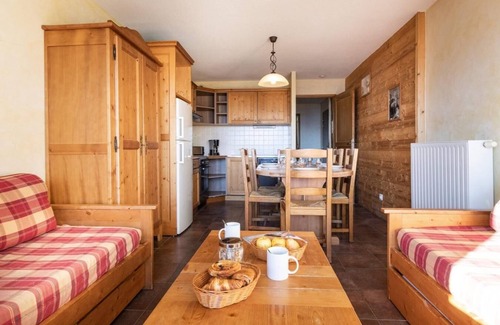 Les Eucherts Apartamento | Wifi, 150m de los comercios, piscina, sauna, hammam, balcón, tv, local para esquís, 68m², La Rosière