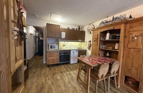 Correncon-en-Vercors Apartamento | Wifi, al pie de las pistas de esquí, 2.o piso, balcón, tv, 29m², Villard de Lans
