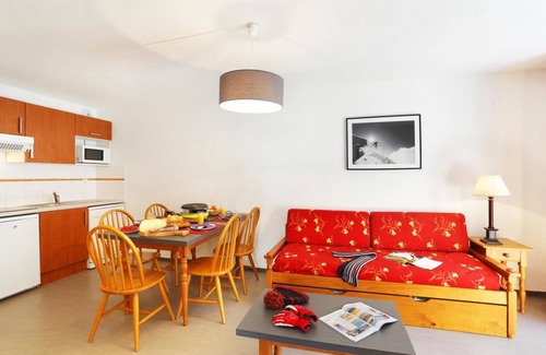 Ax-les-Thermes Apartamento | Wifi, 50m del centro estación, fitness, piscina, sauna, parking, local para esquís, 39m²