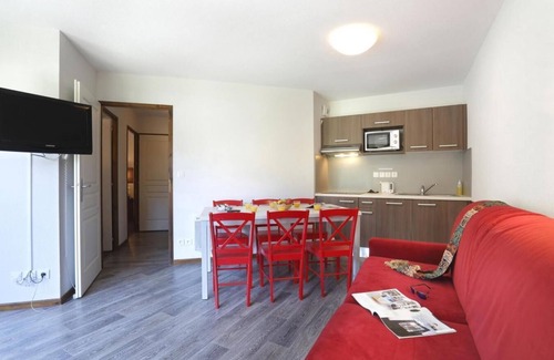 Morillon Apartamento | Wifi, piscina, terraza, balcón, parking, tv, local para esquís, 17-21m², Morillon