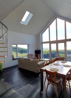 Rathlee Casa | Wild Atlantic Seaside Cottage