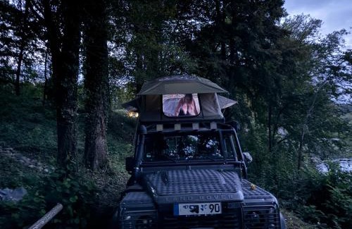 Arnaud-Guilhem Otro | Wild Camping am Fluss