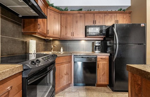 East Kootenay Apartamento | Wild Horses | Pool | Hot Tub | Hot Springs