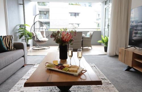 South Brisbane Apartamento | Wild Luxe Apt - Southbank & Fast WiFi, Parking