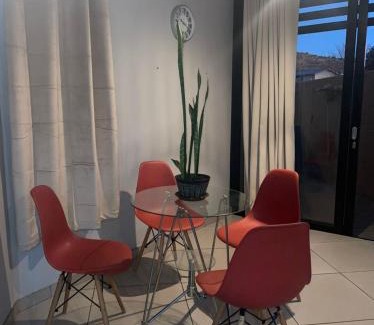 Windhoek Apartamento | Wild olive A