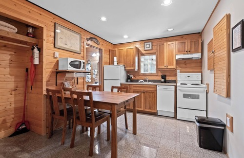 Ucluelet Cabina | Wild Pacific Waterfront Cabins