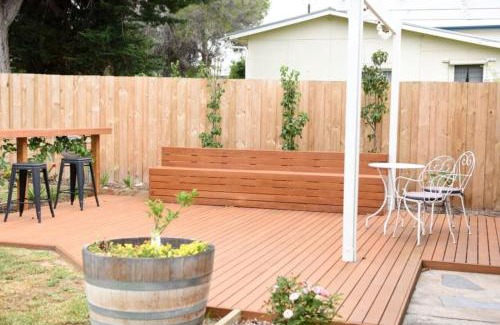 Goolwa South Casa | Wild Rose Cottage, 100M to the water