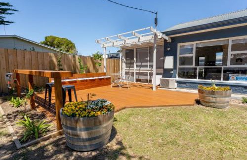 Goolwa South Casa | Wild Rose Cottage, 100M to the water