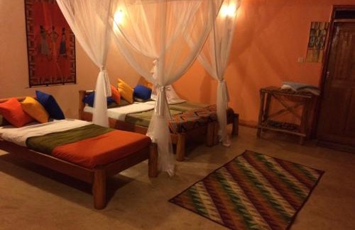 Kasese Hostal | Wild Tracks Overland Camp