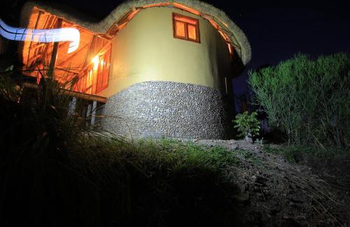 Kasese Hostal | Wild Tracks Overland Camp