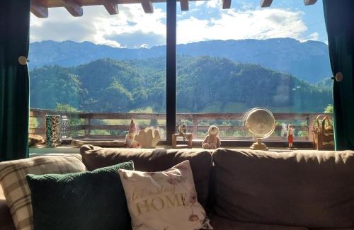 Rucar Cabina | Wild Wolf Chalet
