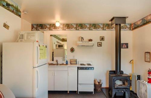 Oroville Casa | Wilderness Cabin - Eden Valley