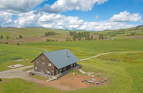 Oroville Casa | Wilderness Cabin - Eden Valley