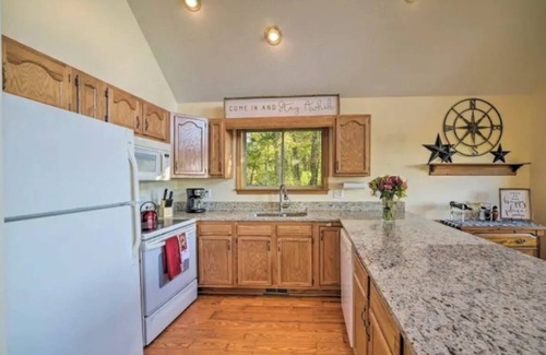 Linden Cabina | Private Cabin Retreat w/ Shenandoah Valley View