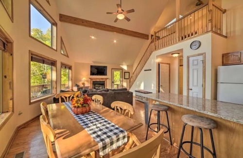 Linden Apartamento | Wilderness Ridge | Private Cabin w/ Mountain Views