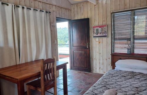 Wilderness Apartamento | Wilderness Views - Clermont Cottage