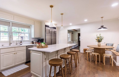 Stone Mountain Casa | [Wildflower Cottage] Pool, Hot tub, Sauna, Firepit