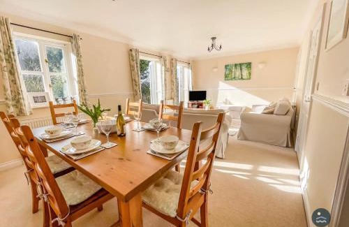 Weymouth Casa | Wildflower Cottage - Sutton Poyntz