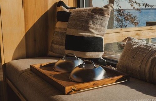 West Tawakoni Cabina | Wilding Hotels Tawakoni Gathering Suite