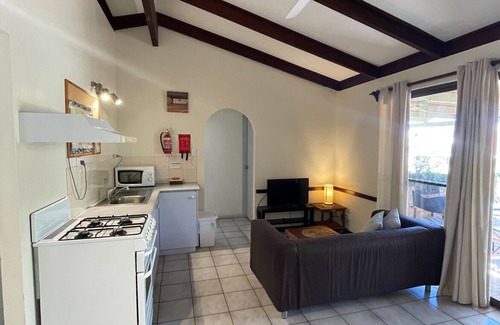 Denham Villa | Wildsights Villas