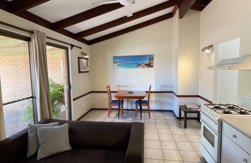 Denham Villa | Wildsights Villas