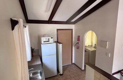 Denham Villa | Wildsights Villas