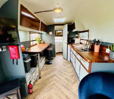 Mabe Casa | WildView Cosy Glamping with Outdoor Bath and stunning scenery