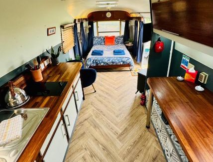 Mabe Casa | WildView Cosy Glamping with Outdoor Bath and stunning scenery