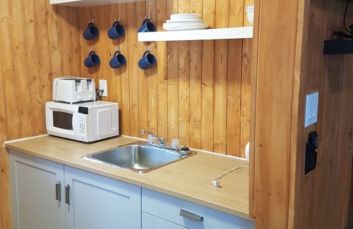 Otonabee-South Monaghan Cabina | Wildwood Cottages