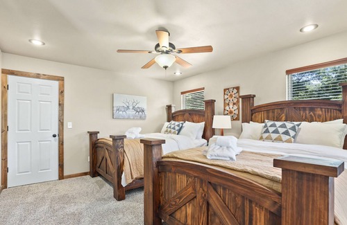 Springdale Casa | Wildwood Lake House - On Beaver Lake