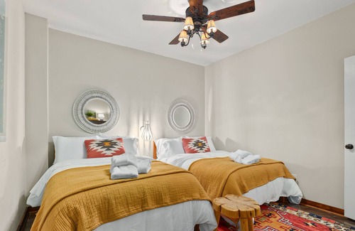 Springdale Casa | Wildwood Lake House - On Beaver Lake