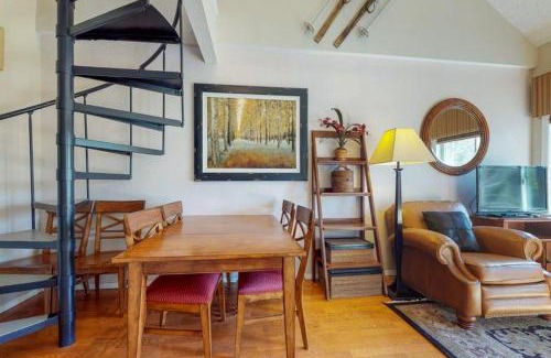 Four O'Clock Casa | Wildwood Suites 305 (Condo)