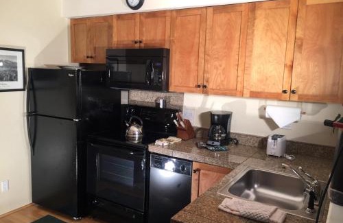 Four O'Clock Apartamento | Wildwood Suites Condos by Daniel