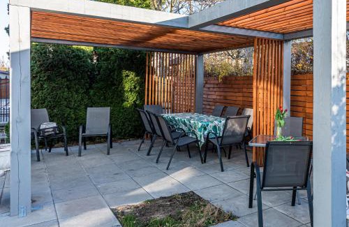 Przymorze Cama Y Desayuno | Willa Albatros Happy Hours