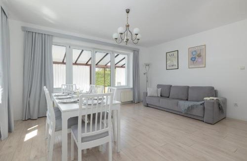 Kolobrzeg Casa | Willa Janiska - by Jantar Apartamenty Kołobrzeg