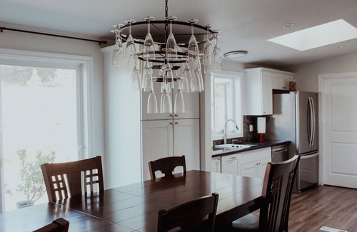 Salem Cabaña | Willamette Valley Wine Country Retreat