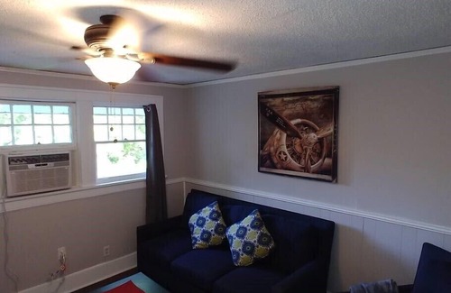Vollintine-Evergreen Apartamento | Willett 2 Adorable Two Bedroom