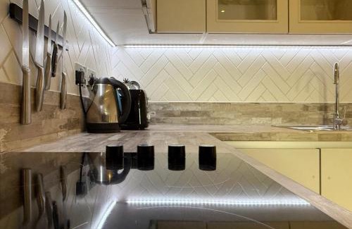 Wembley Park Apartamento | William place in Wembley - Close to Wembley Stadium & Wembley Arena, 12 mins away from Central London by train