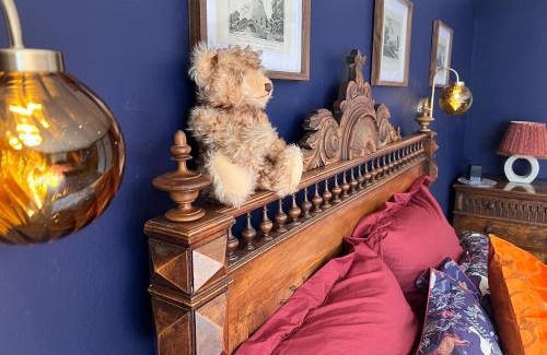 Tarporley Apartamento | Williams Cottage A High end little home with antique style