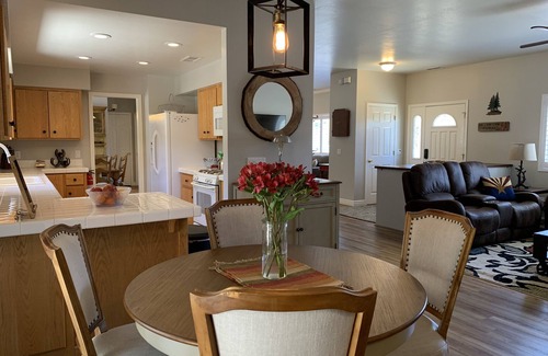Williams Casa | Williams Hunt / Fish / Golf / Relax Getaway!