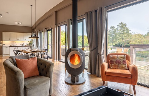 Richmond Cabaña | Willow - a lodge that sleeps 6 guests in 3 bedrooms